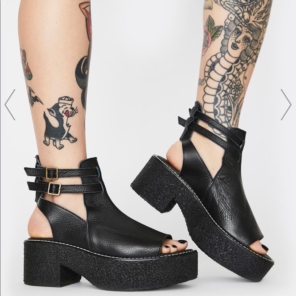 Free People HTF Dollskill Chunky Print Platform - Picture 4 of 14